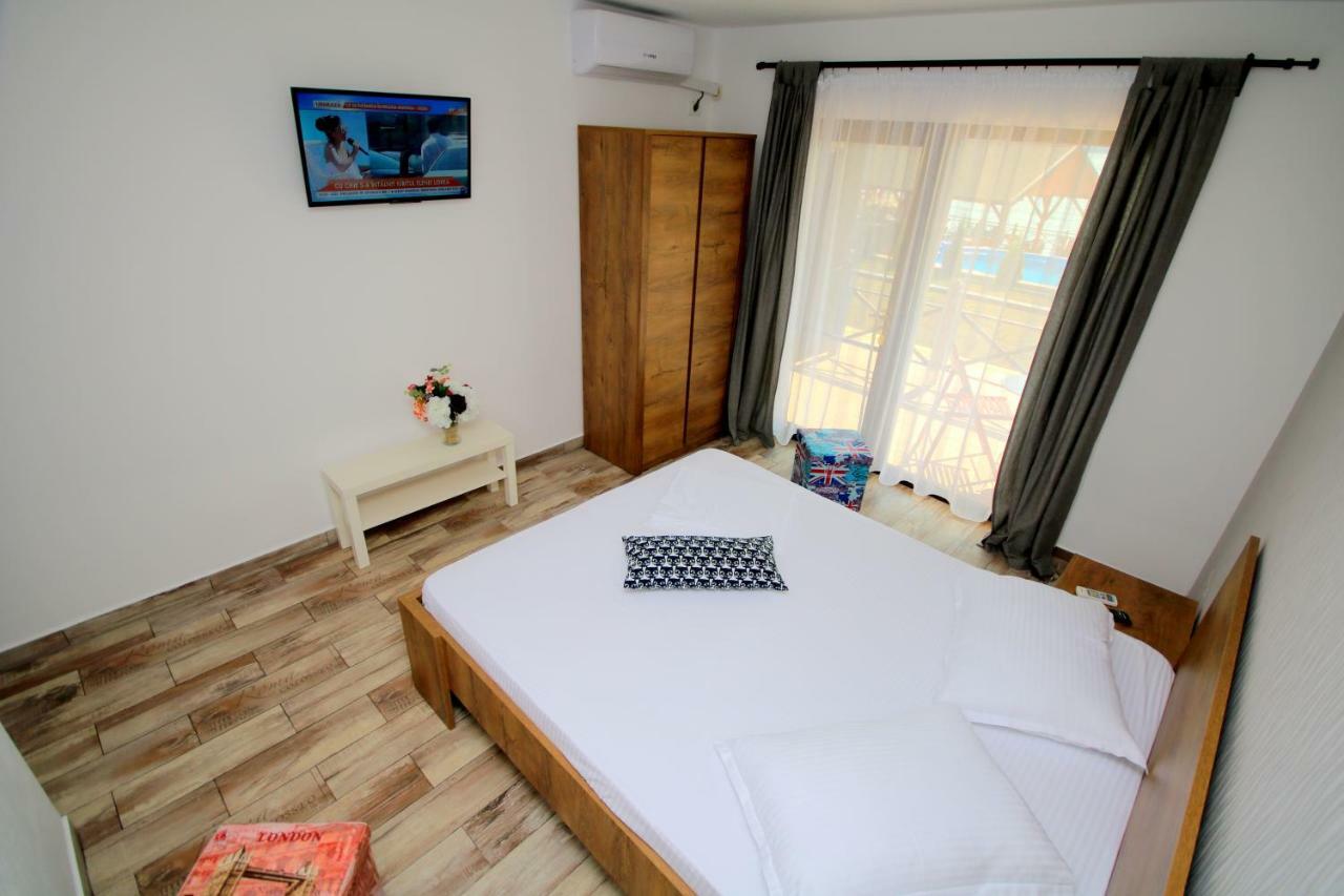Mustaciosul Dunarii Hotell Ieşelniţa Eksteriør bilde